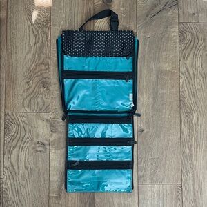 Thirty-One Turquoise and Black Storage Bag